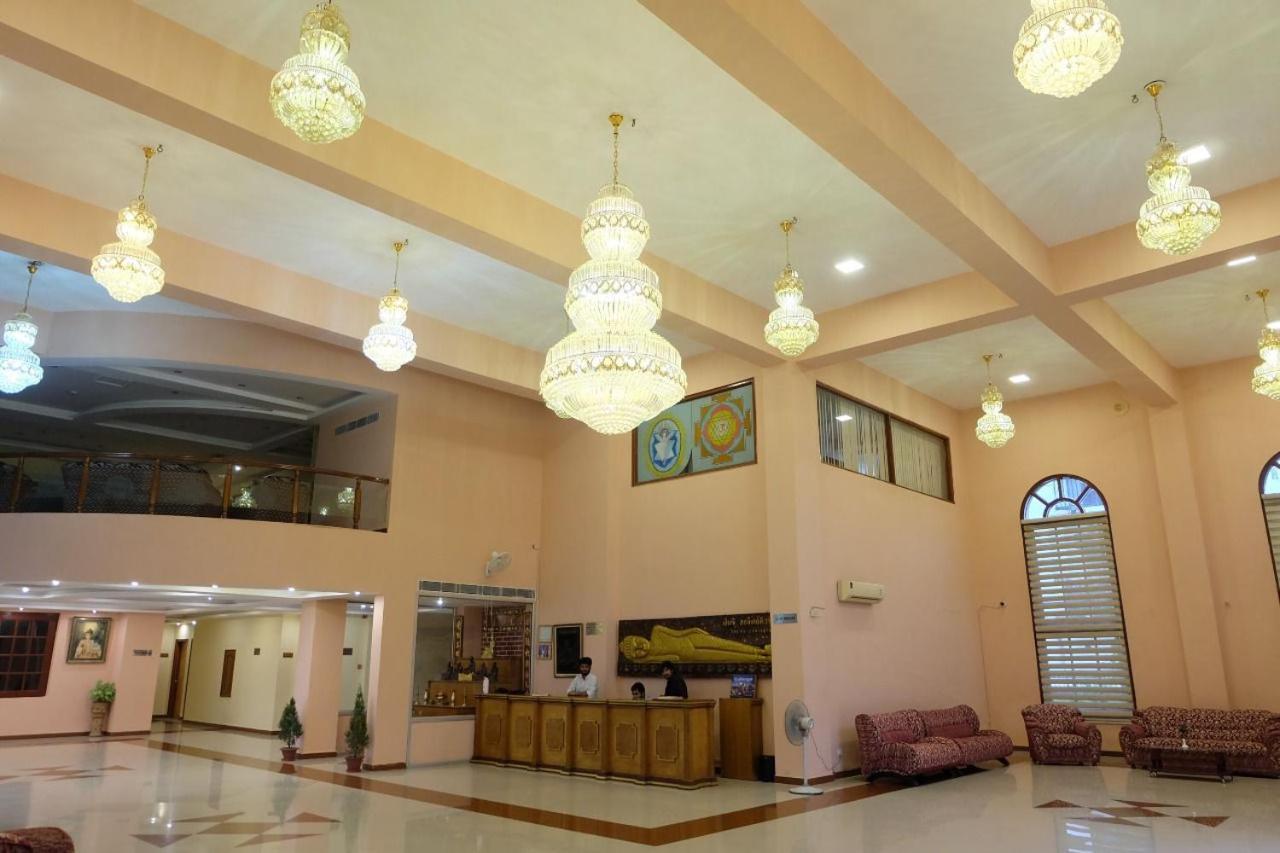 The Imperial Kushinagar Hotel Ngoại thất bức ảnh